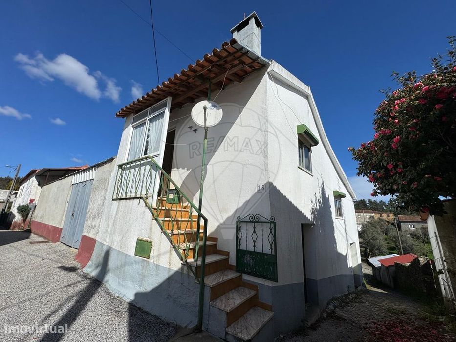 Moradia T2 para venda