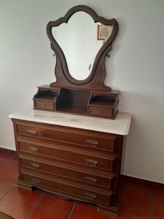 Mobília de quarto completa