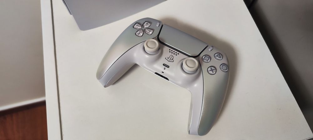 Comando PS5 DualSense Chroma Pearl