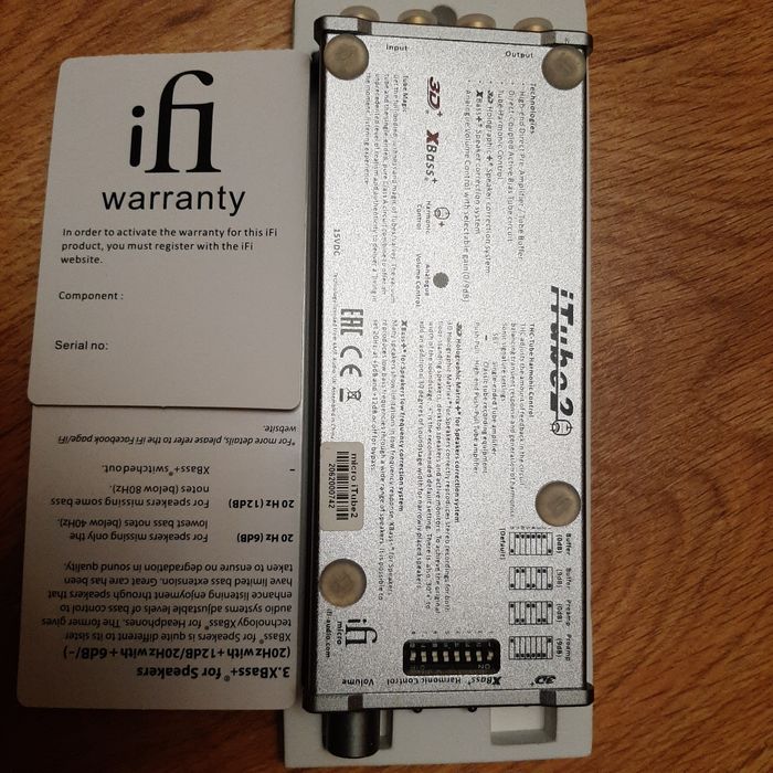 IFI Audio pre amplificador valvulado