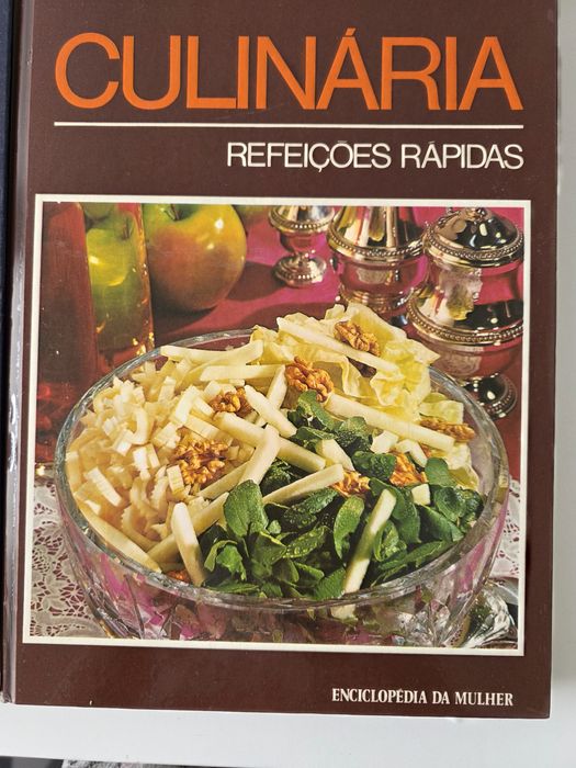livros vintage da coleção "Culinária" da "Enciclopédia da Mulher"