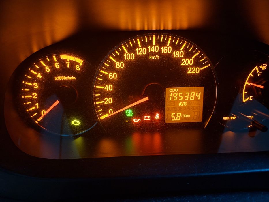 Daihatsu CUORE. Klimatyzacja 5 drzwi