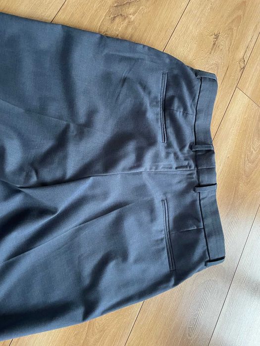 Spodnie garniturowe Slim Fit H&M