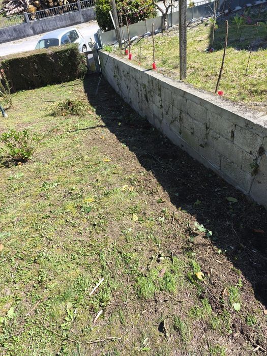 Construção e Manutenção de Jardins