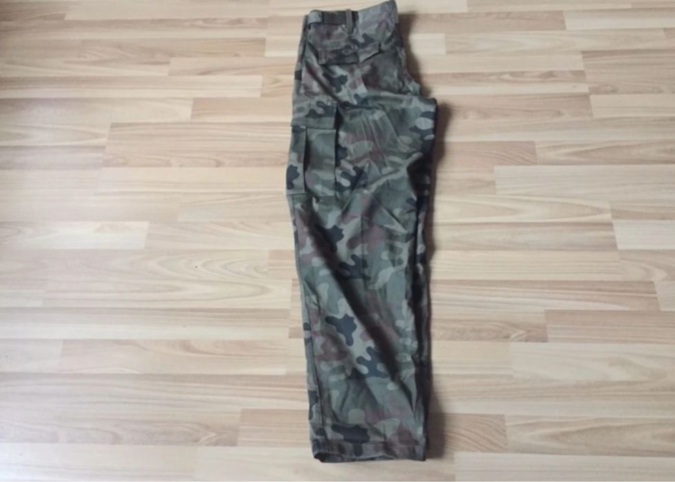 Sprzedam strój harcerski