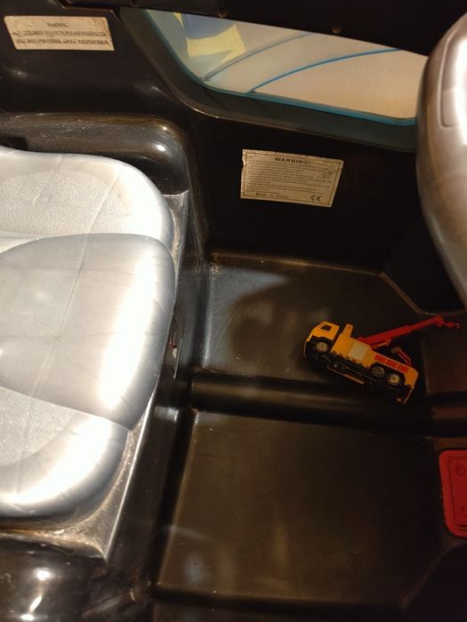 Детский электромобиль, машинка.