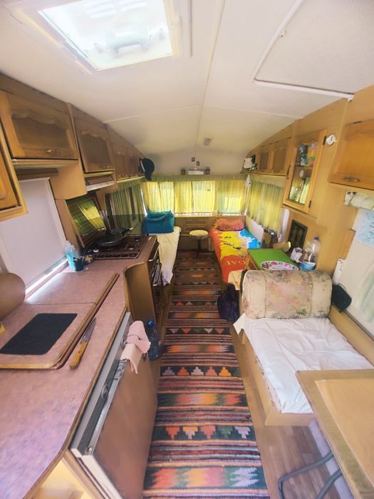 Продам Каравану прицеп дом на колесах