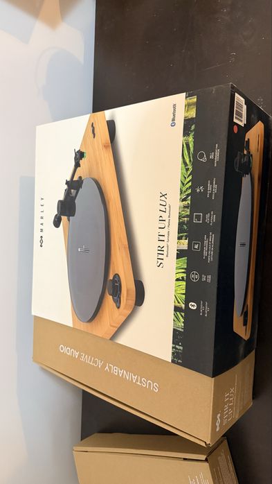 Gramofon  House of Marley STRIP It Up