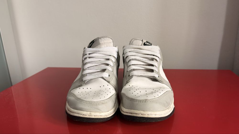 1 Nike dunk low stencil swoosh 41