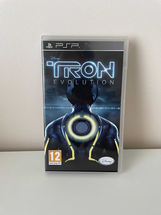 Tron: Evolution - (PSP Essentials) - Completo & Testado