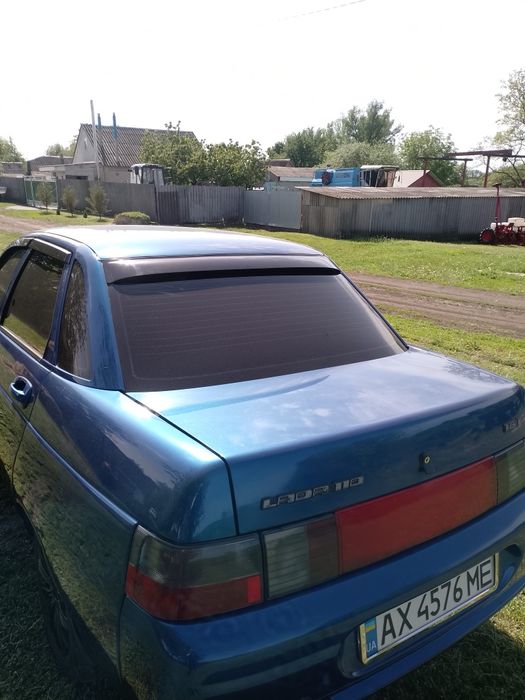 Продам авто ваз 2110