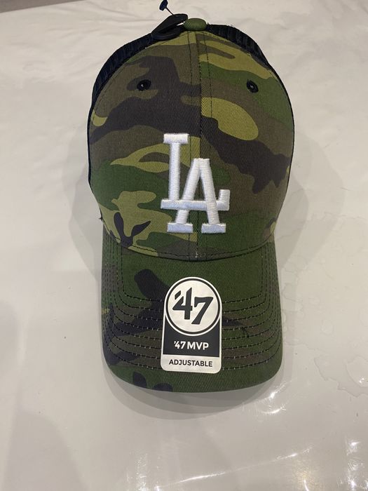 Кепка new era колір камуфляж