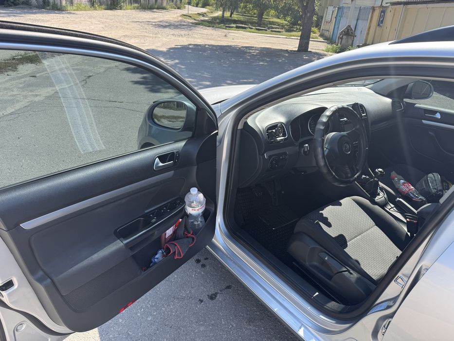 Продам Volkswagen Golf 6