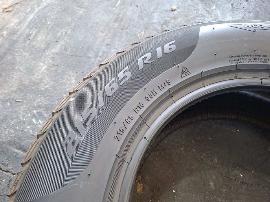215.65.16 Pirelli 4шт