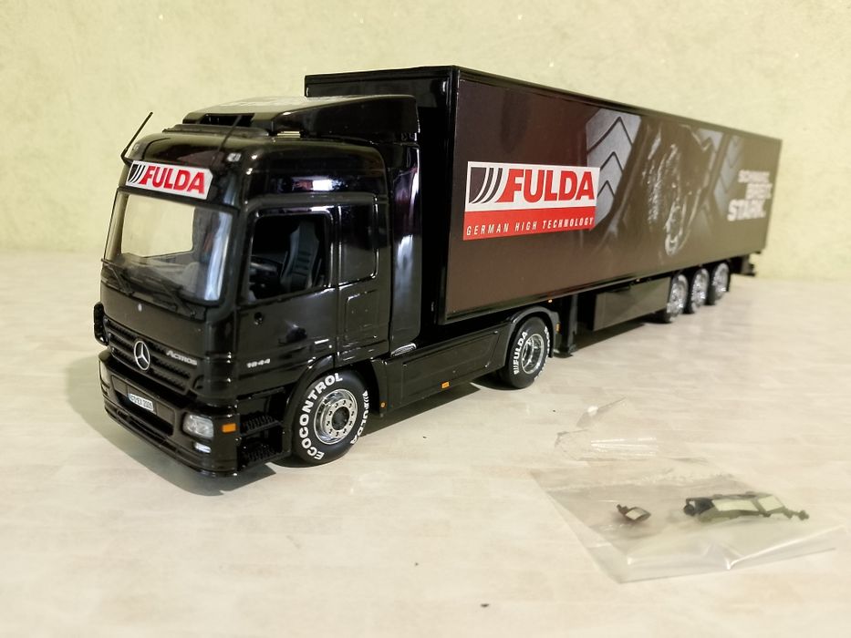 Minichamps actros