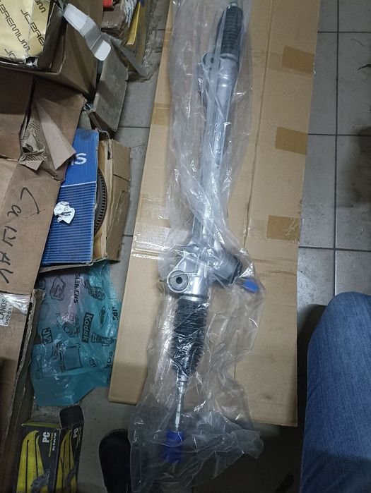 Рульова рейка Toyota Highlander 08-