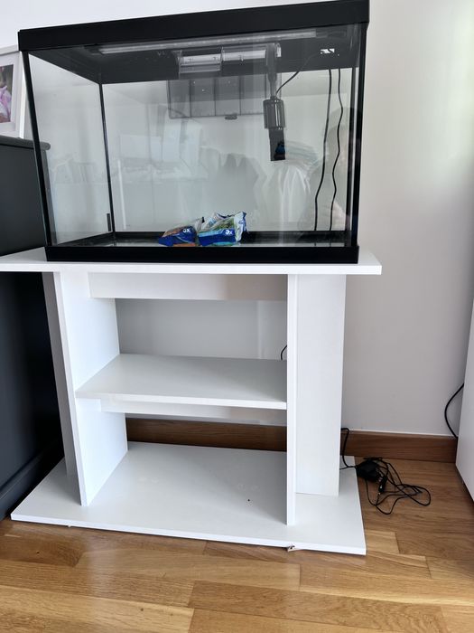 Aquário de 75 Lt MARINA , com filtro e luzes LED