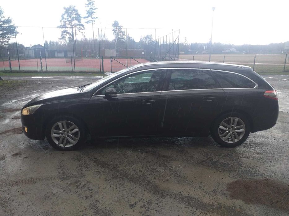 Peugeot 508sw z dachem panoramicznym