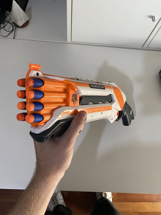 Nerf shotgun 8 balas