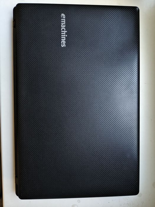 Ноутбук Acer eMachines E732G