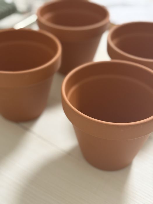 Conjunto 4 Vasos de Barro Pequenos – Ideais para decoração!