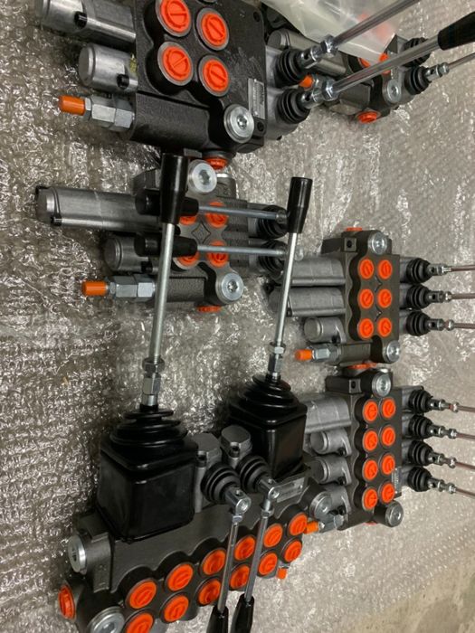 Распределитель болгарский Р80 на минитрактор, погрузчик, манипулятор