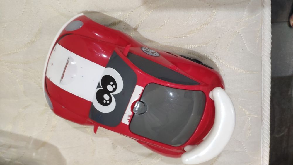 Машинка Chicco чікко на пульті керування