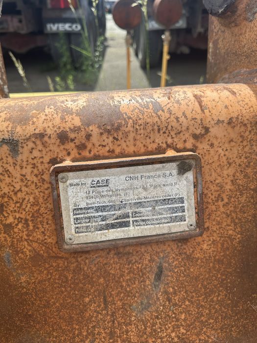 Продам ковш, ковщі до екскаватора! 0.8 та 1.9 м /куб