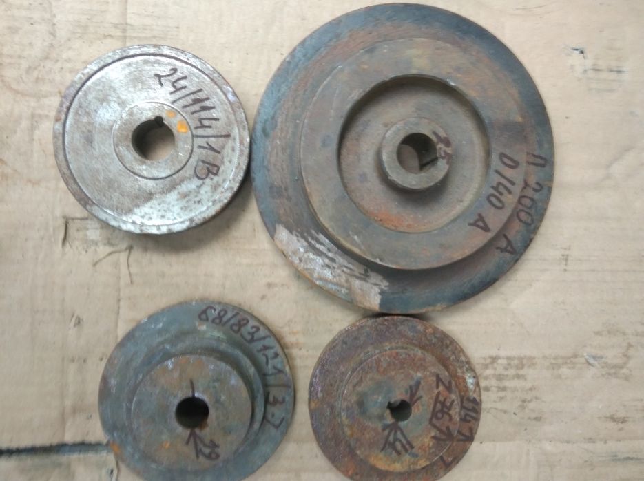 .шків  є різні шківи