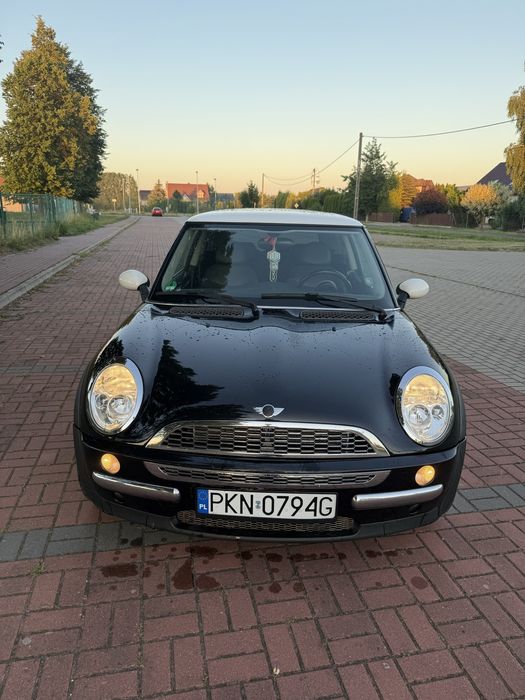 Mini Cooper 1.6 benzyna