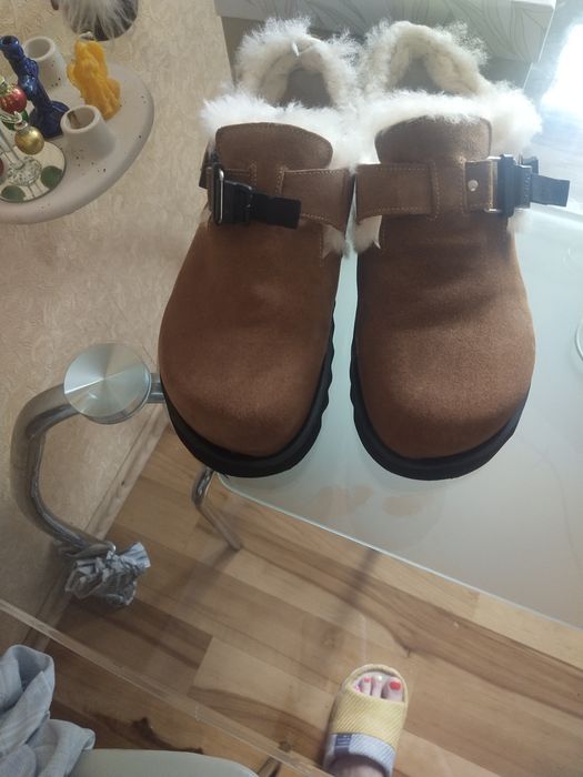 Продам новые лоферы.