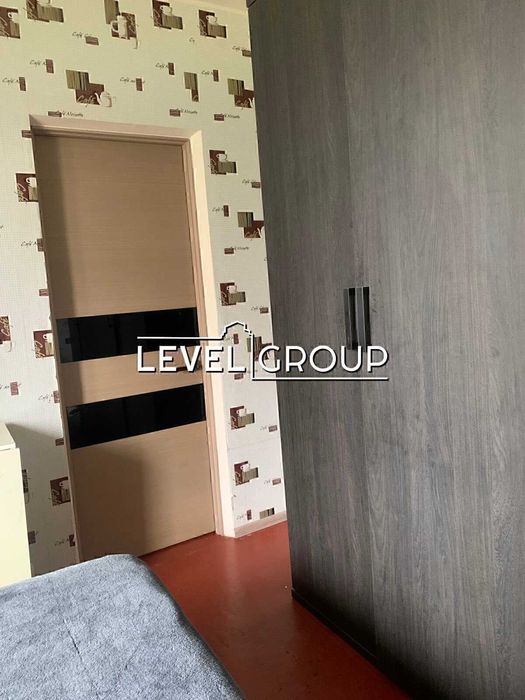 5-к на першому пов 100,3 м.кв. Харківський масив вул Тростянецька 6 ж