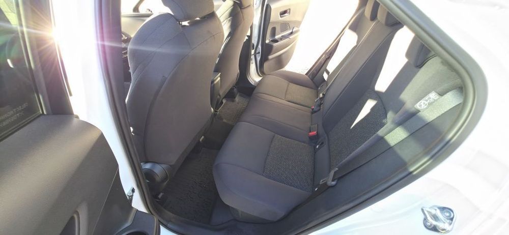 Toyota C-HR Toyota C-HR Comfort1.8 Hybrid 2024 – Salon Polska przebieg 23.800km