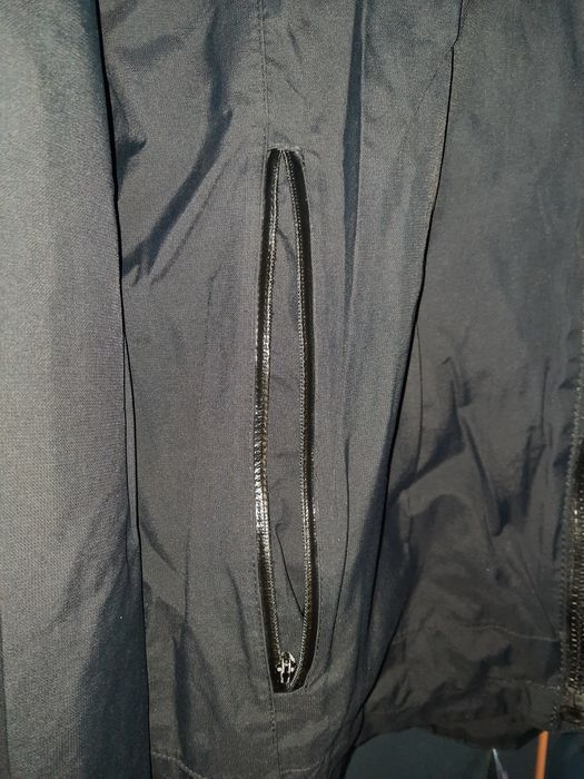 Куртка вітровка mammut