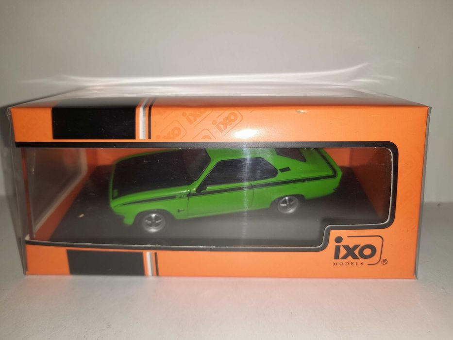 Opel Manta A GT/E 1974 IXO 1:43
