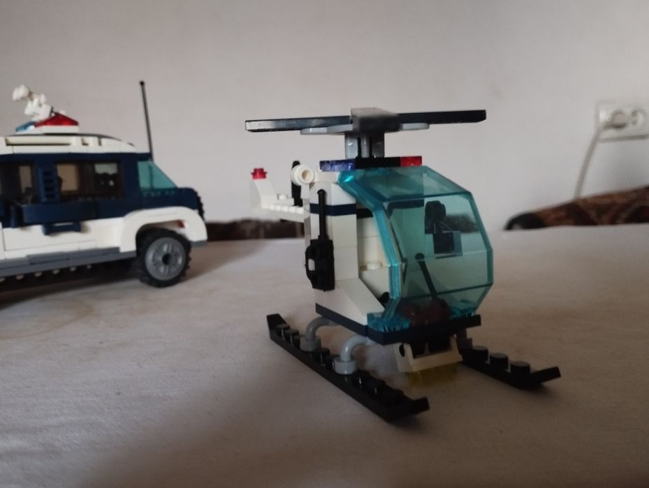 Конструктор легосумісний Brick  1117 "Переслідування на шосе" поліція