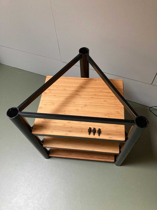 Soundstyle - Mesa 3 prateleiras