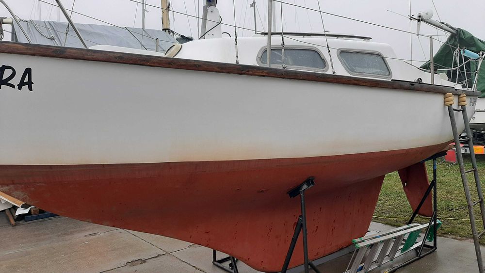 Jacht Żaglowy HURLEY 22