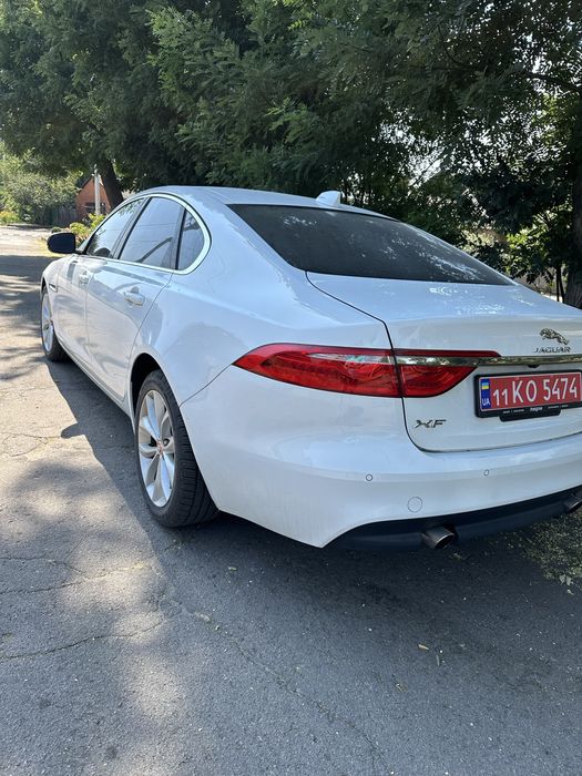 Автомобиль  Ягуар XF 260, JAGUAR  XF