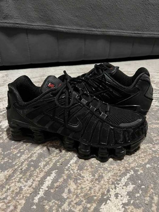 Buty damskieTrampki Nike_Shox_TL_Czarny Rozmiar. 44