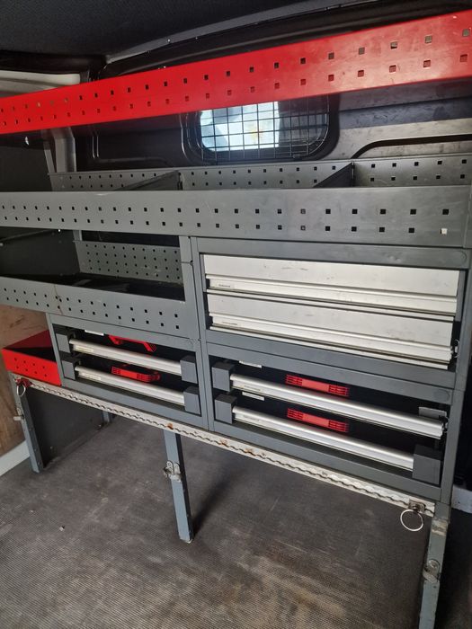 Prateleira para carrinha