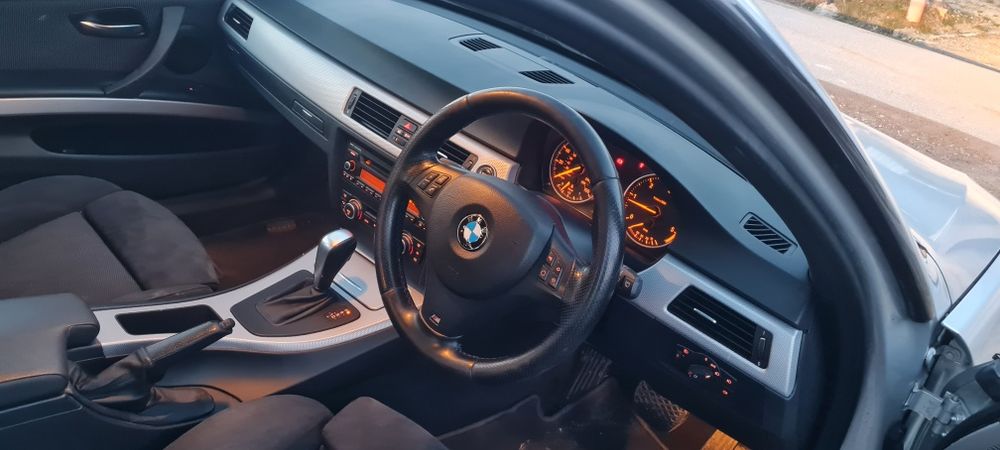 Bmw e90 318d m sport 2011 Anglik