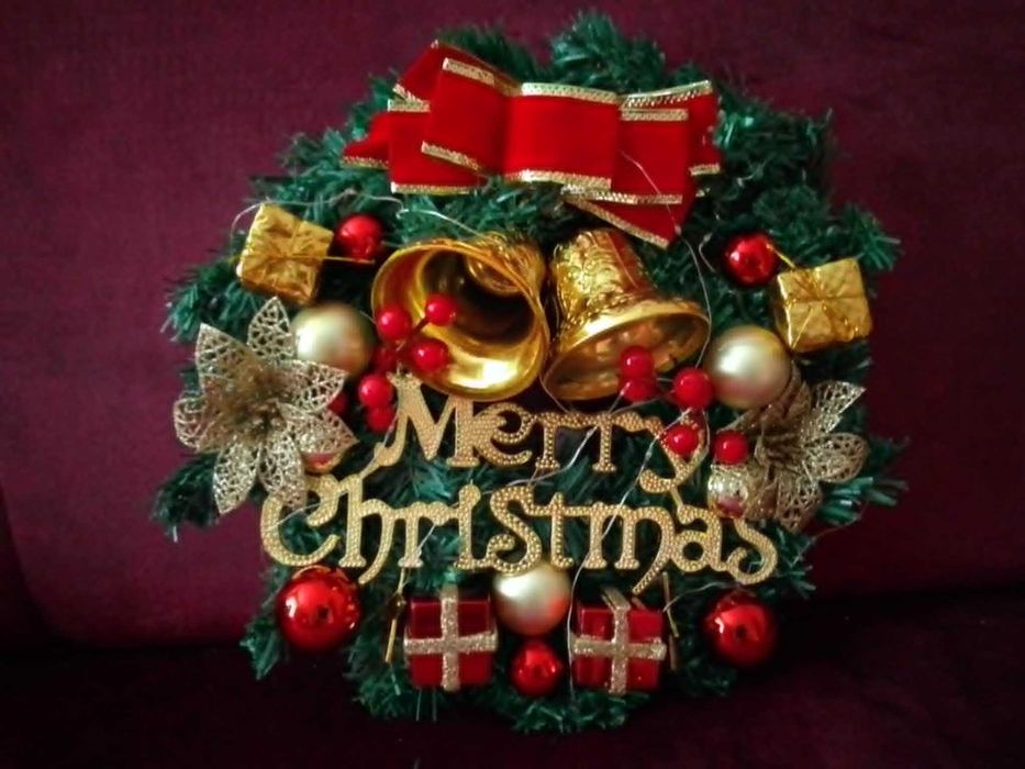 Wieniec Bożonarodzeniowy LED Merry Christmas Świąteczny Stroik 30-35cm