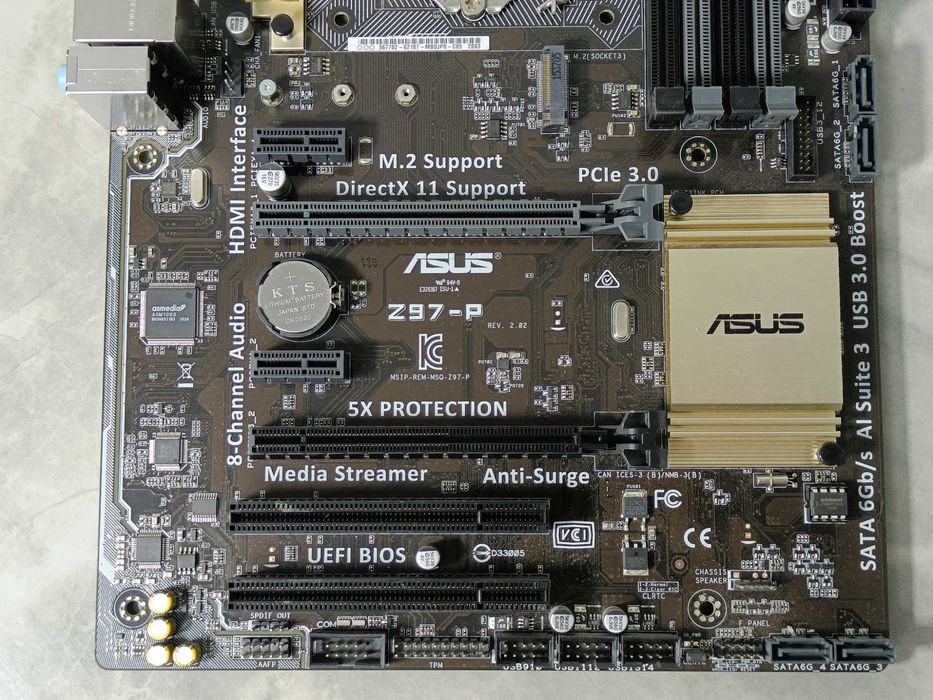 Материнська плата ASUS Z97-P LGA1150 з М2 слотом під SSD! ВІДМІННИЙ СТАН!