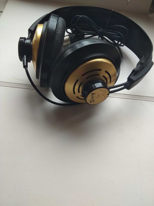 Audio monitor AKG 141 made Austria