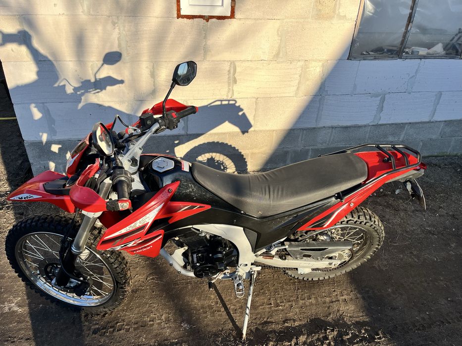 Продам Loncin 250