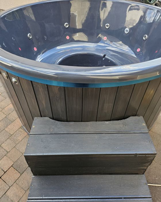 Balia ogrodowa , Jacuzzi ogrodowe