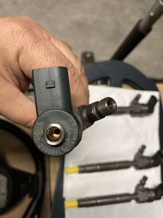 Conjunto injectores Mercedes C220 CDI OM611