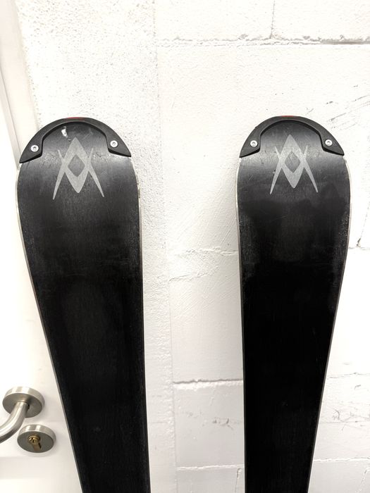 Narty zjazdowe Volkl Panther 154 cm