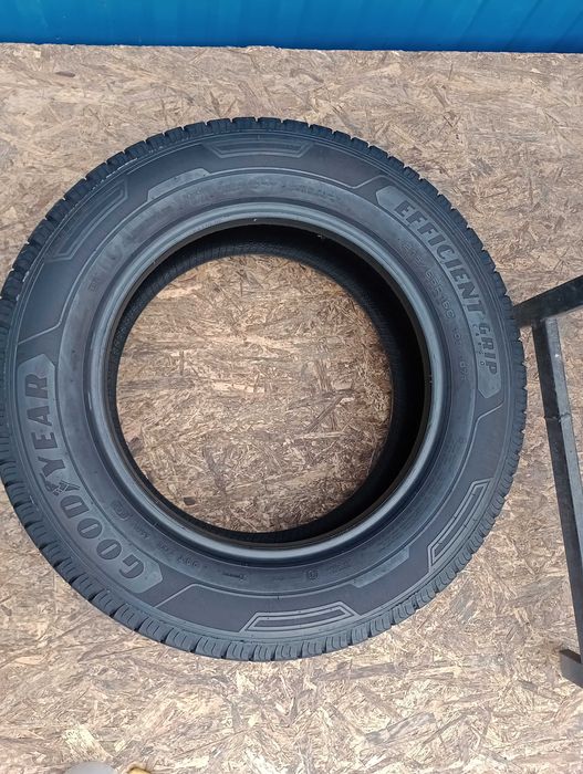 Opony letnie 2x215/65 R16C Goodyear Efficient Grip